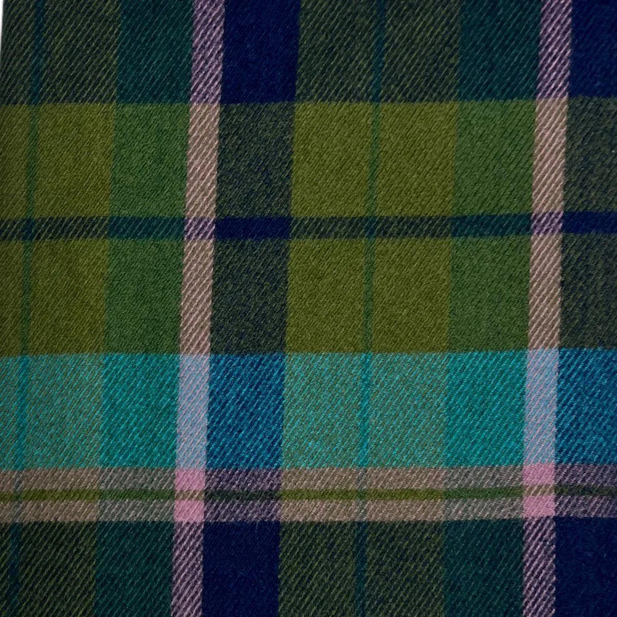 Tartan Winter Scarf With Tassle Ends Green - SKRF